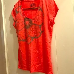 Flower graphic tee